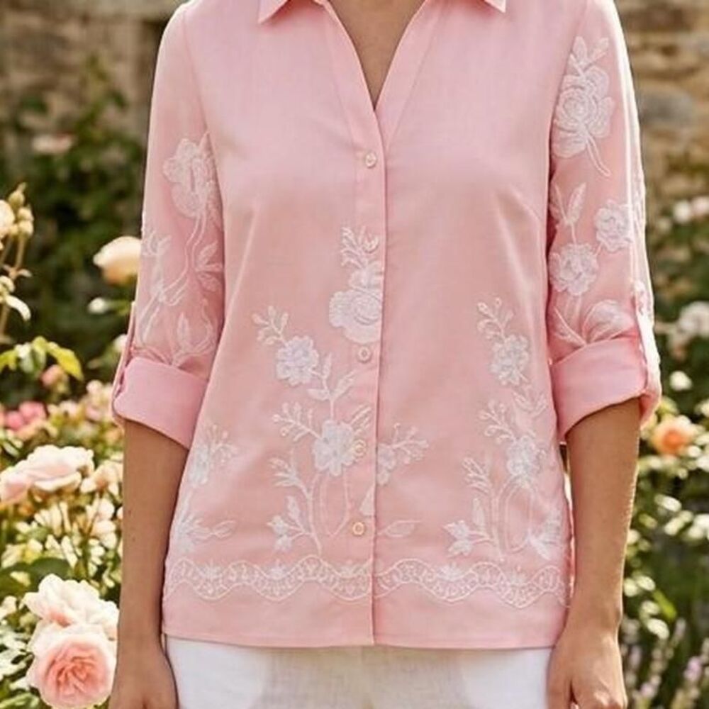 Embroidered floral Pink Linen Blouse |  Button Up size small soft coastal